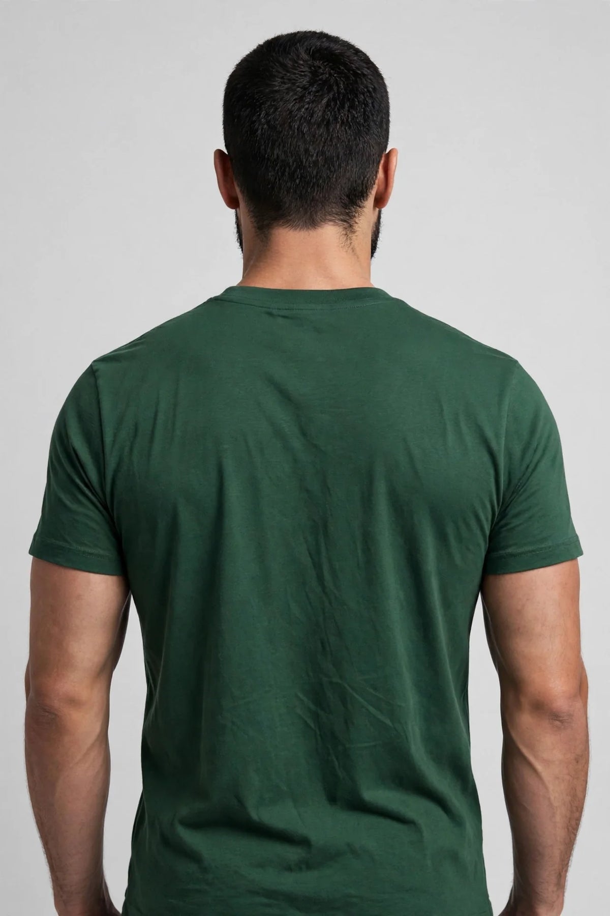 Men Forest Green Solid T-Shirt