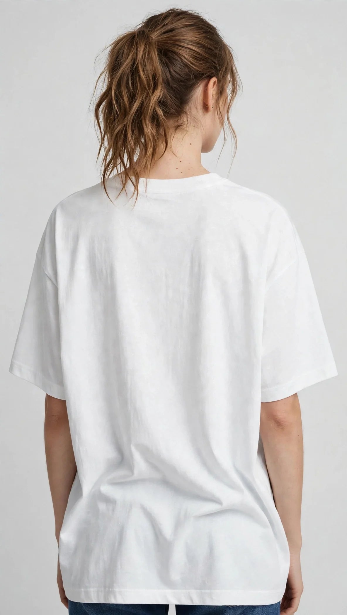 Pineberry A girl with wine Oversized Tee