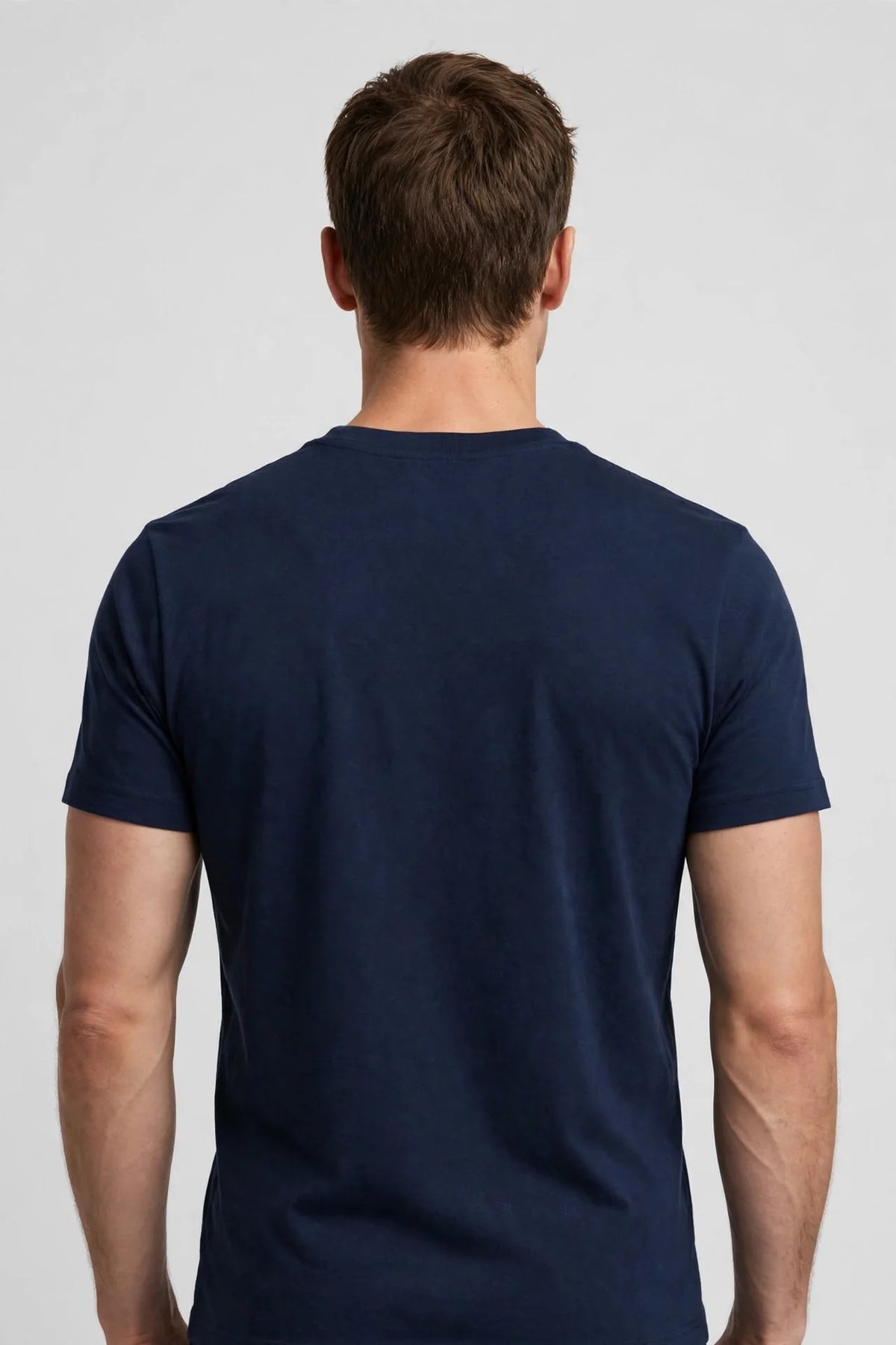 Men Navy Blue Solid T-Shirt