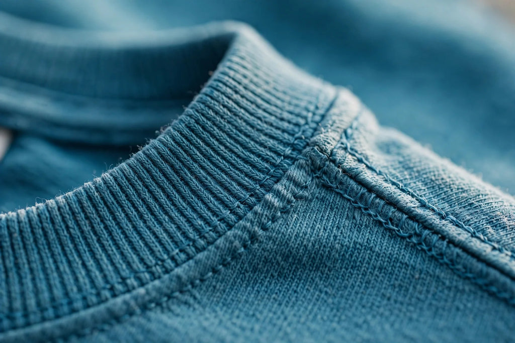 Men Teal Blue Solid T-Shirt