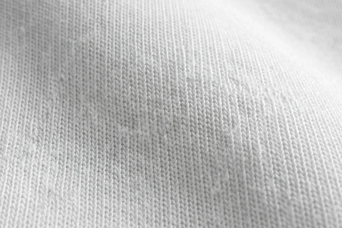 Women White Solid T-Shirt