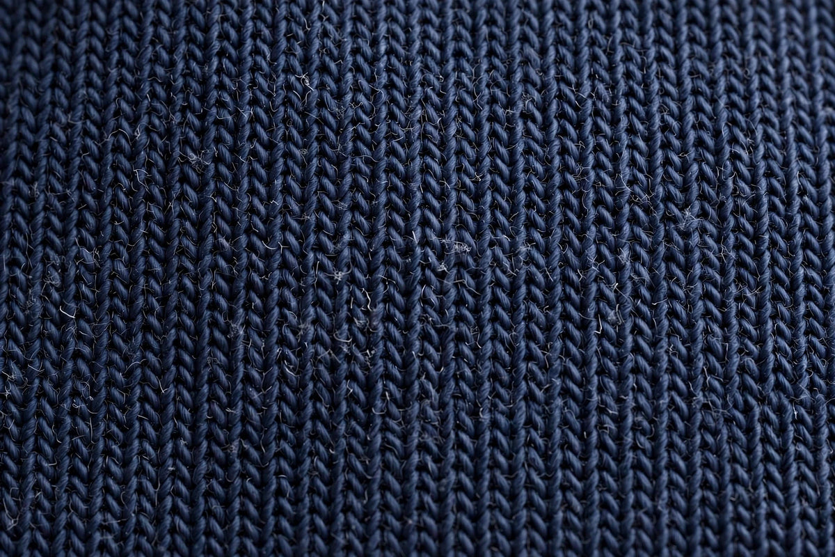 Men Navy Blue Solid T-Shirt