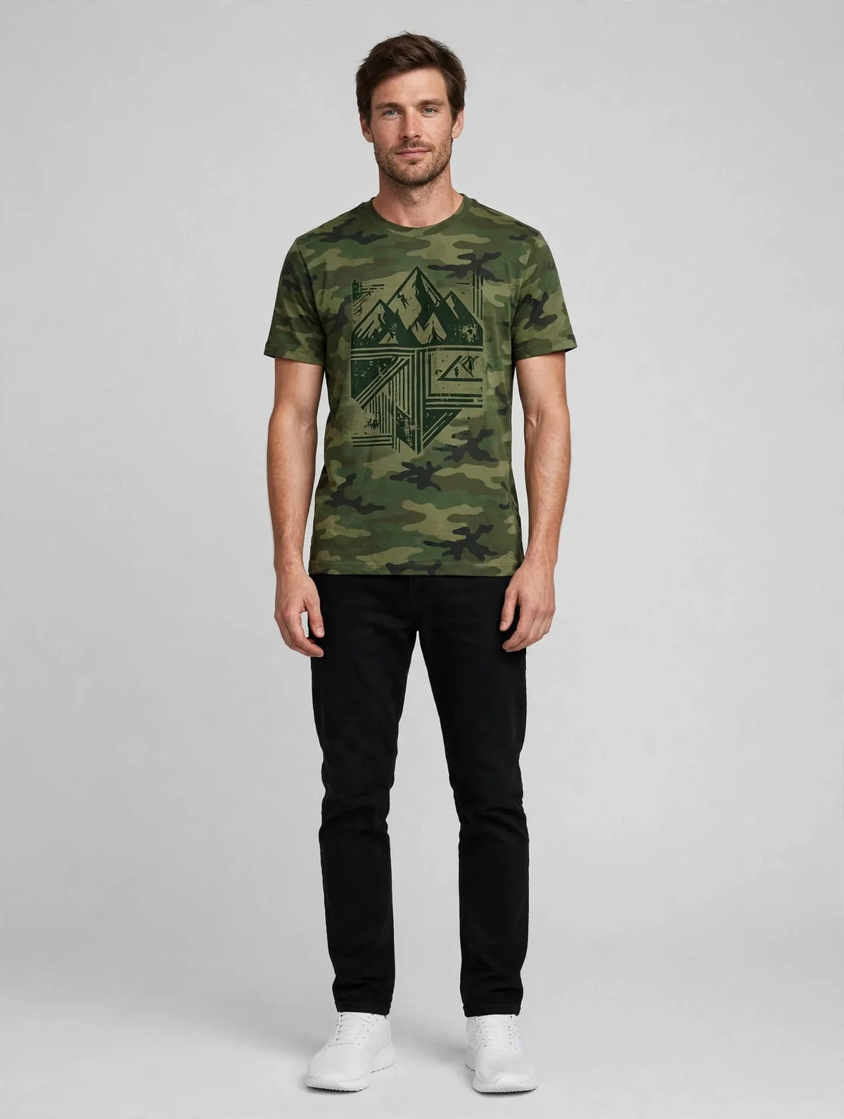 Men Green Camo Graphic T-Shirt