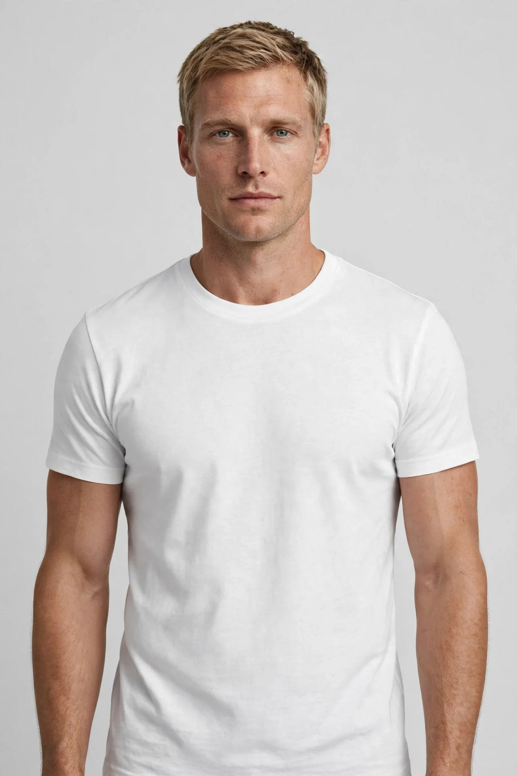 Men Arctic White Solid T-Shirt