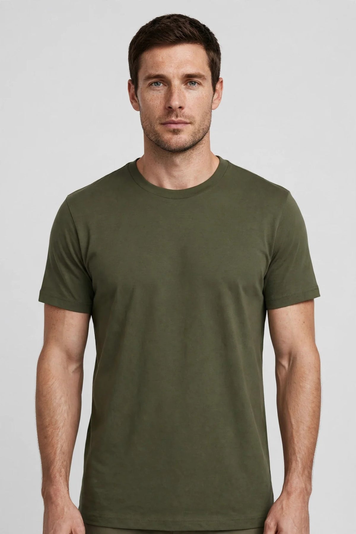 Men Olive Green Solid T-Shirt