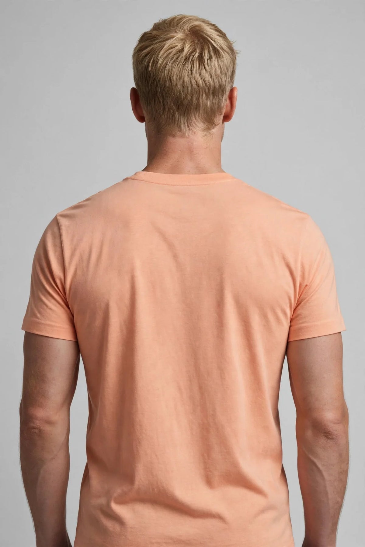 Men Peach Solid T-Shirt