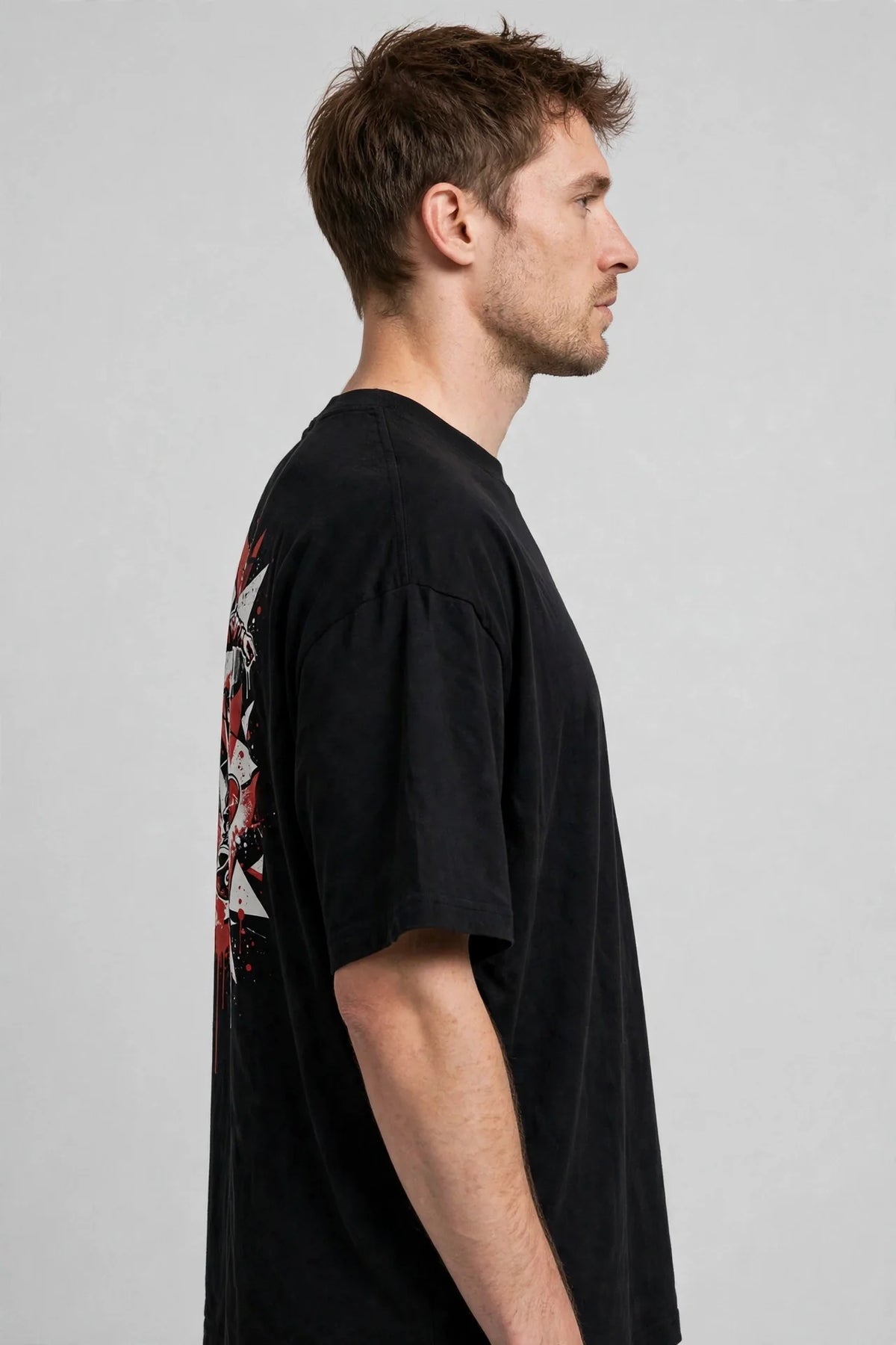 Pineberry Skate Man Oversized Tee