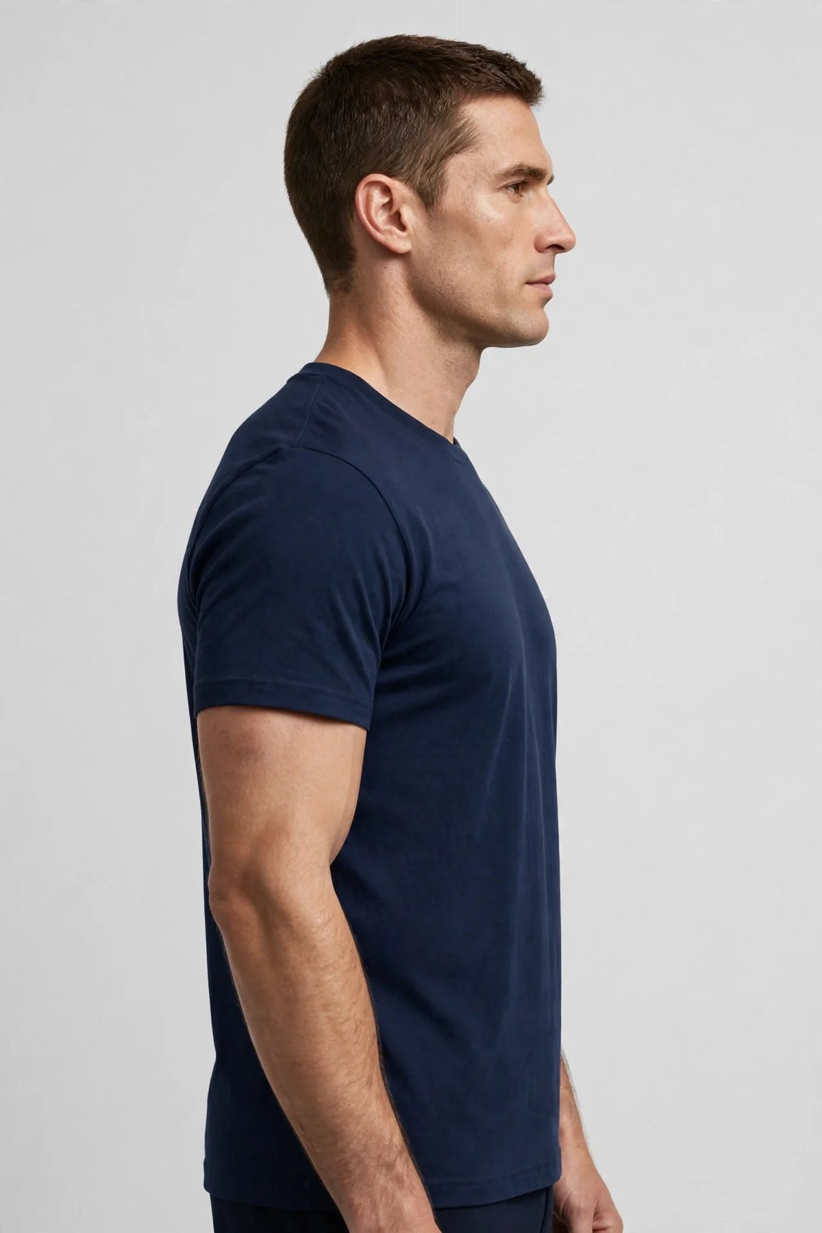 Men Navy Blue Solid T-Shirt