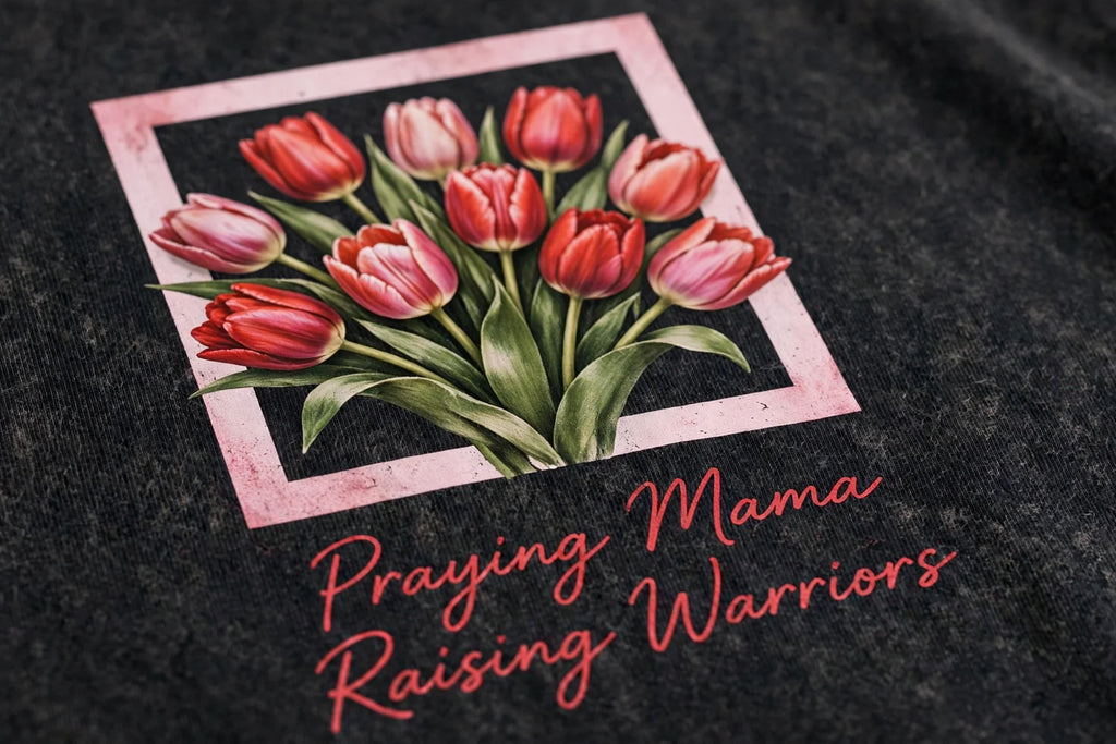 Pineberry Tulips Oversized Tee