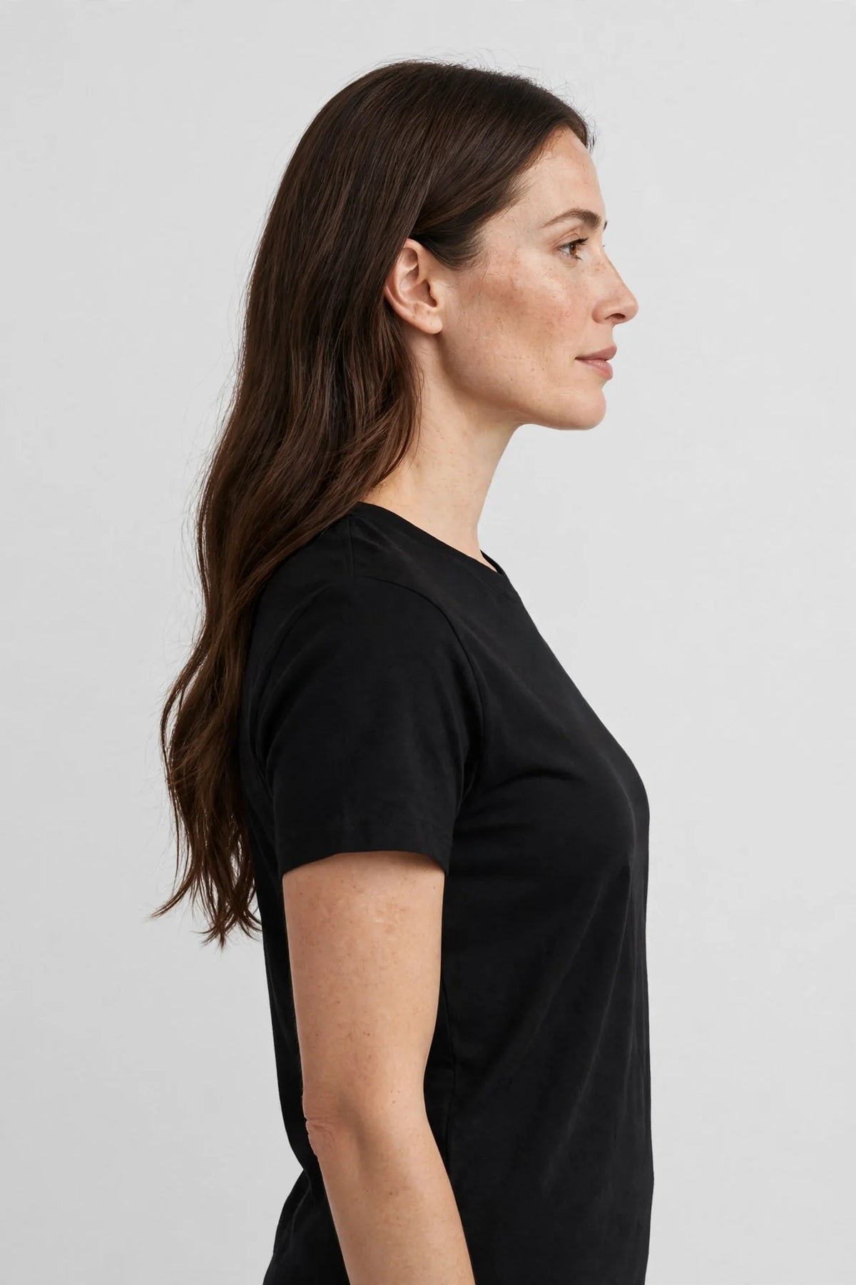 Women Black Solid T-Shirt