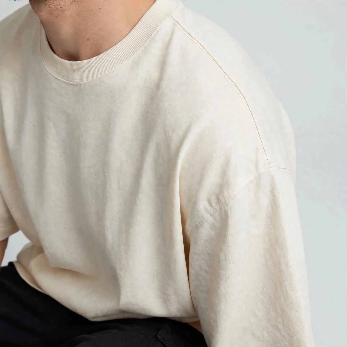 Neckline detail