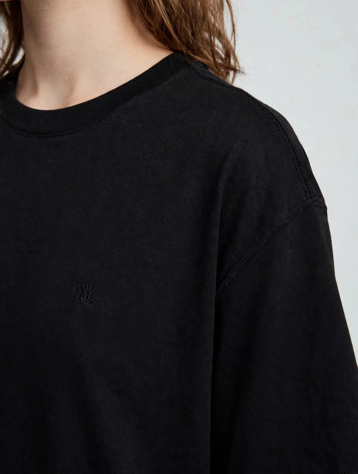 Neckline detail