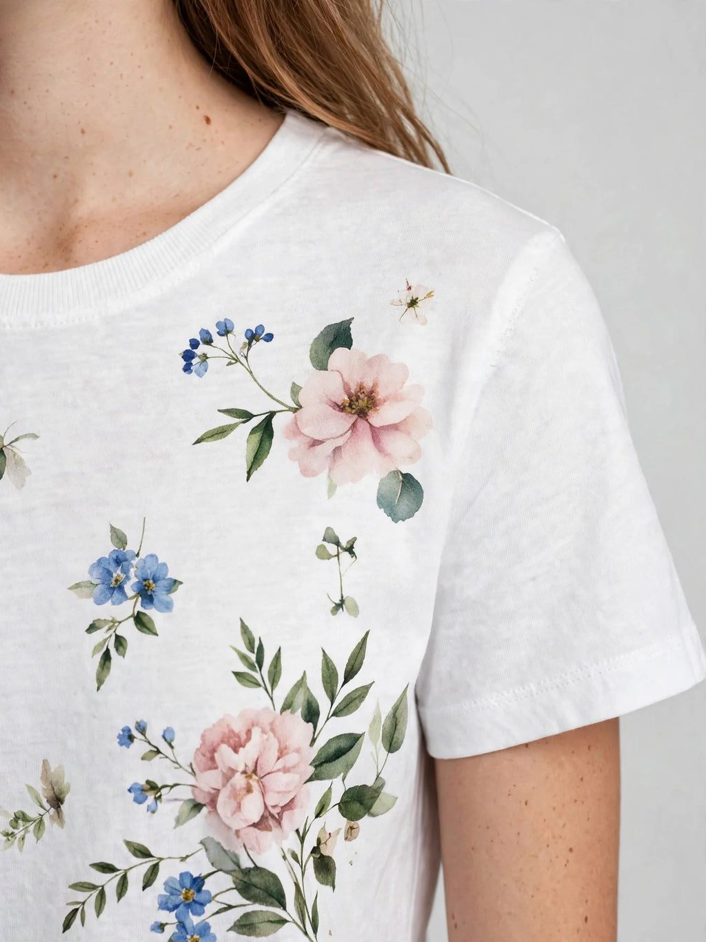 Neckline detail