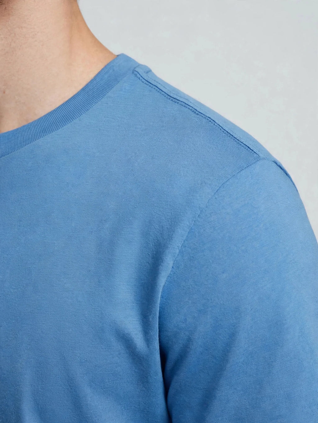 Neckline detail